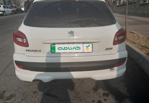 پژو 207i پانوراما دندهای