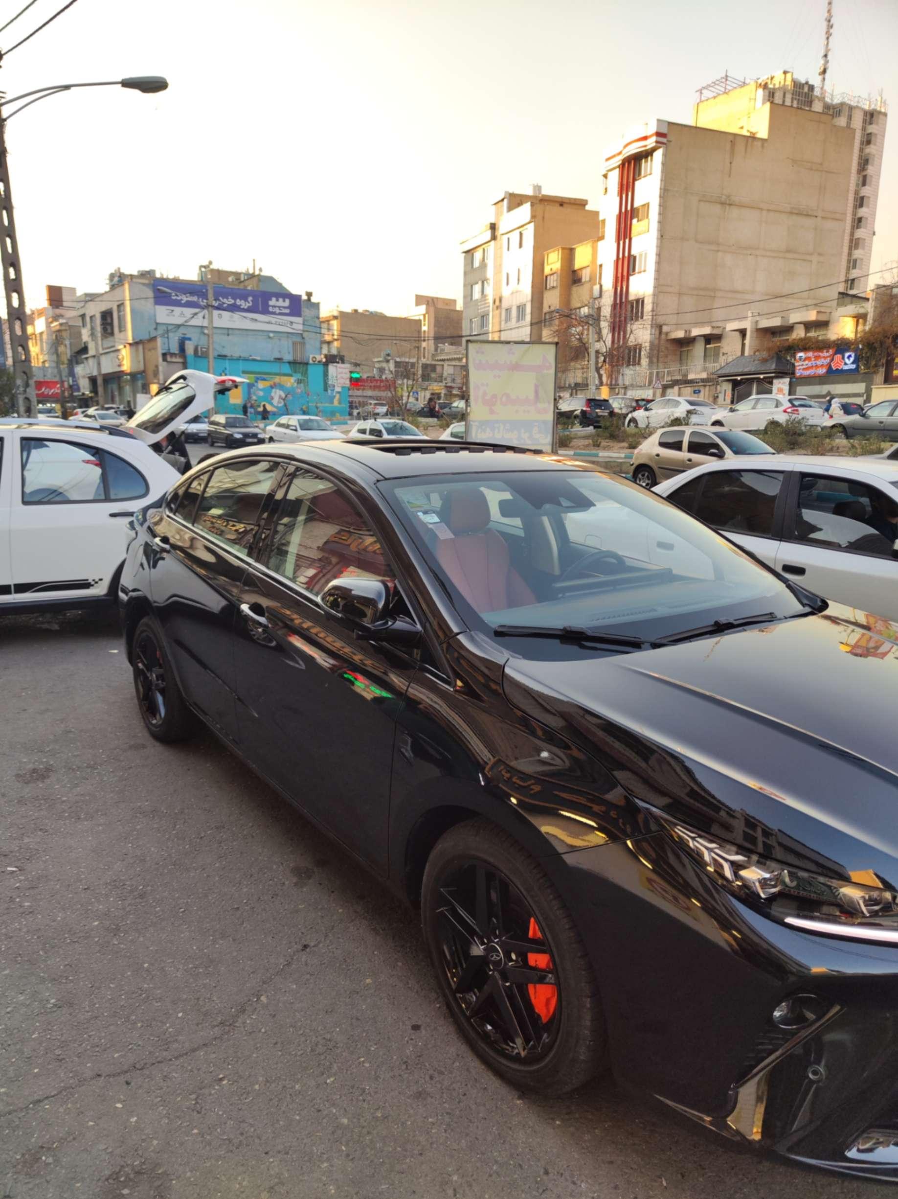 طراحی فونیکس آریزو ۶ GT
